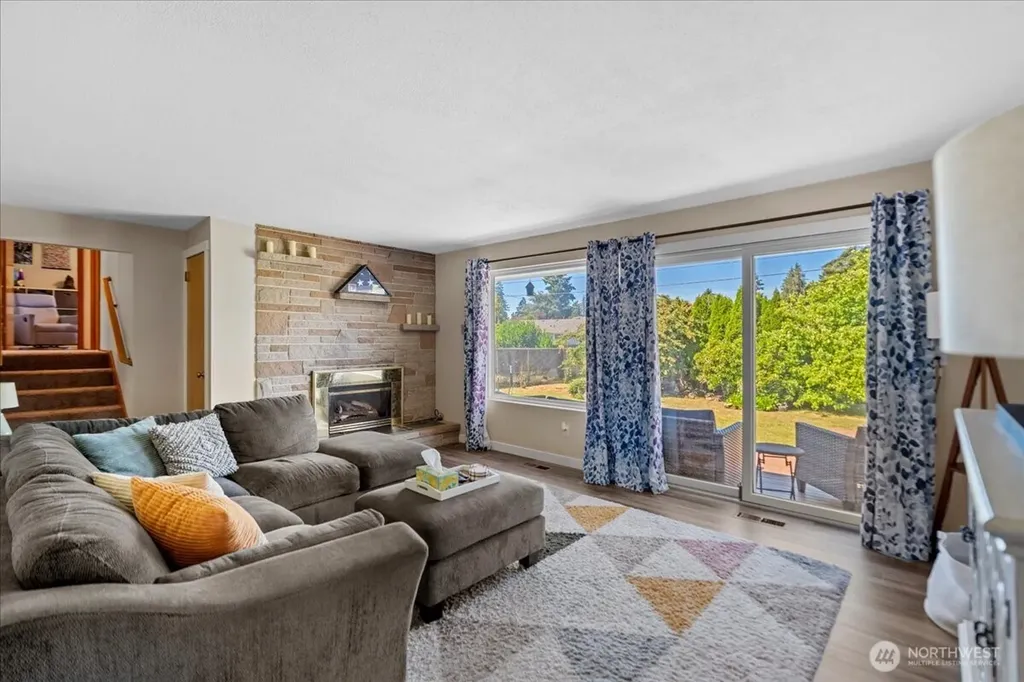8515 94th Street SW Lakewood WA 98498