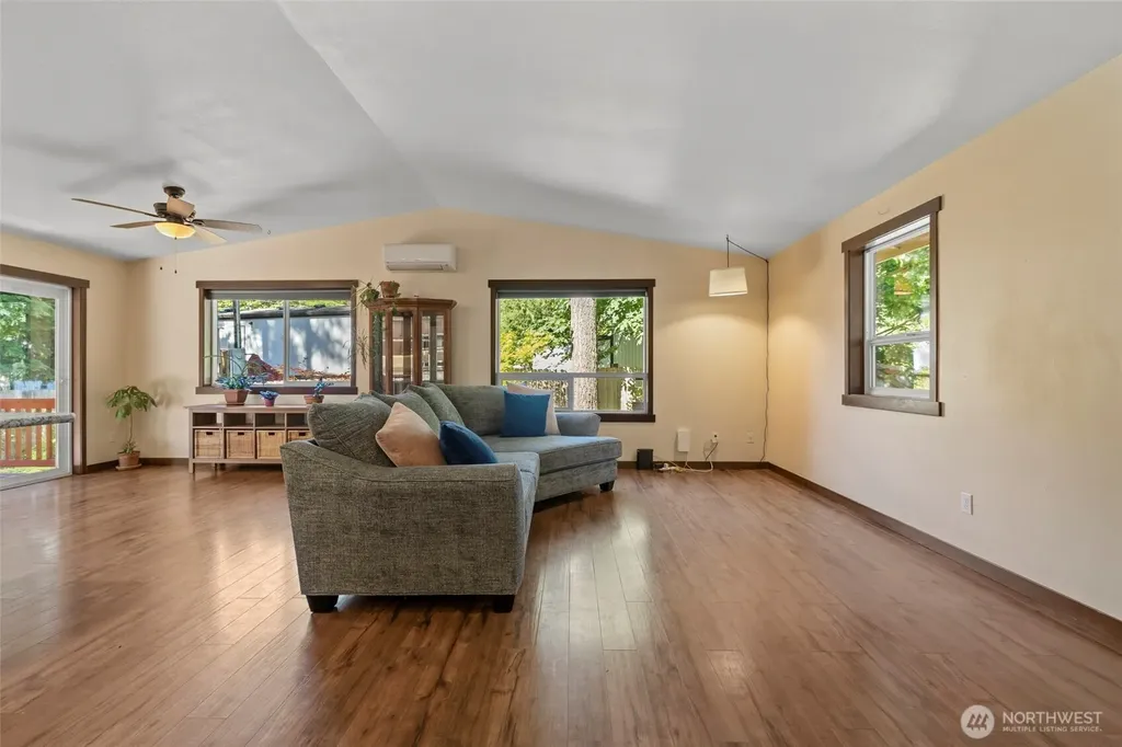 44303 Pine Road Gold Bar WA 98251