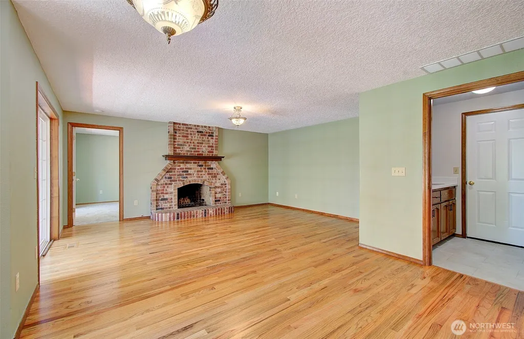 15802 NE 26th Street Vancouver WA 98684