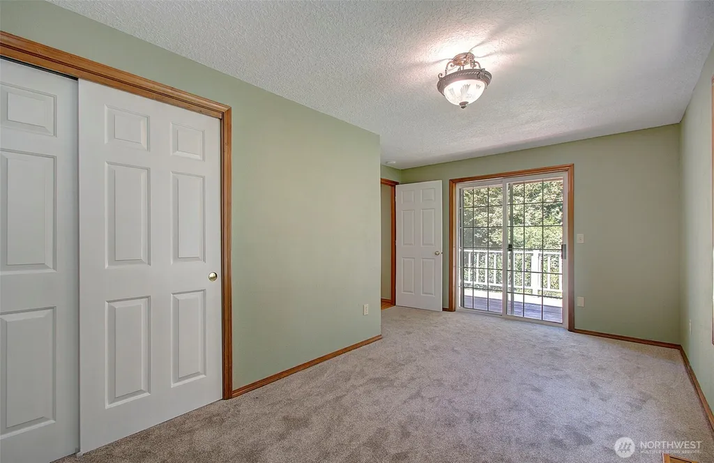 15802 NE 26th Street Vancouver WA 98684