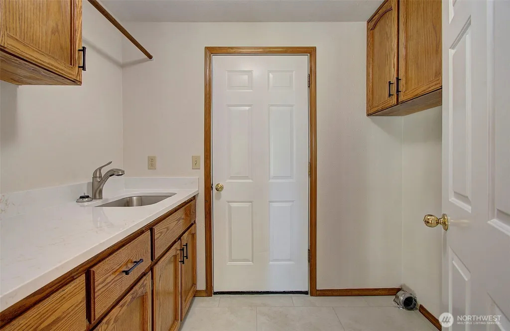15802 NE 26th Street Vancouver WA 98684