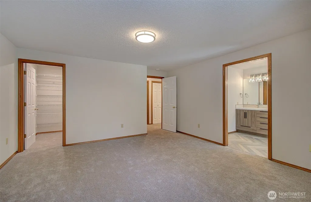 15802 NE 26th Street Vancouver WA 98684