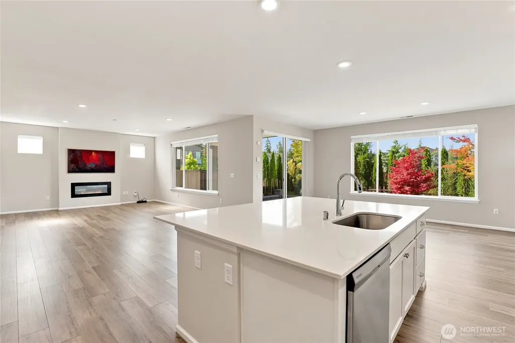 4437 Explorer Avenue Port Orchard WA 98367
