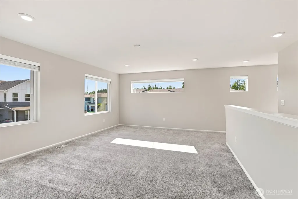 4437 Explorer Avenue Port Orchard WA 98367