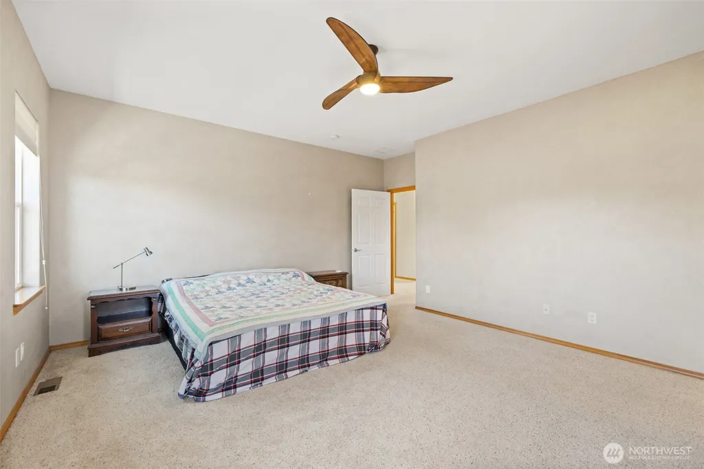 191 Choice Loop Sequim WA 98382