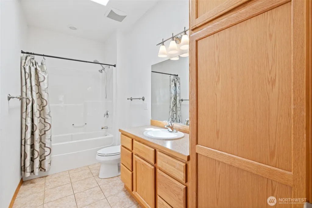 191 Choice Loop Sequim WA 98382
