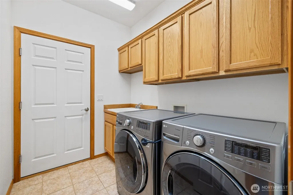 191 Choice Loop Sequim WA 98382