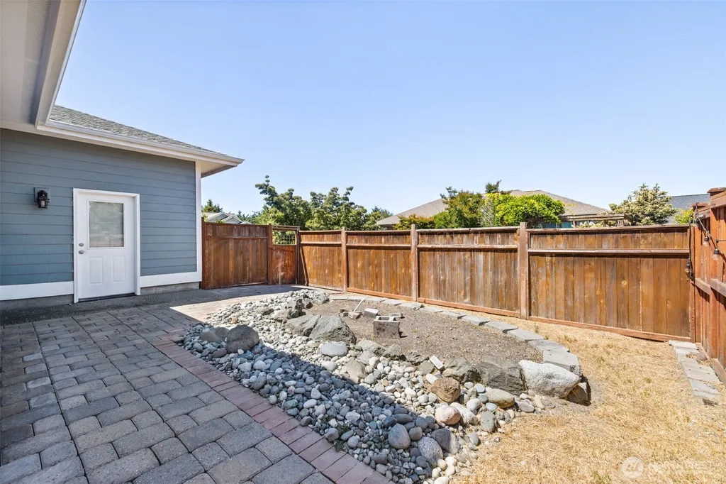191 Choice Loop Sequim WA 98382