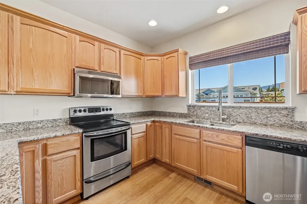 191 Choice Loop Sequim WA 98382
