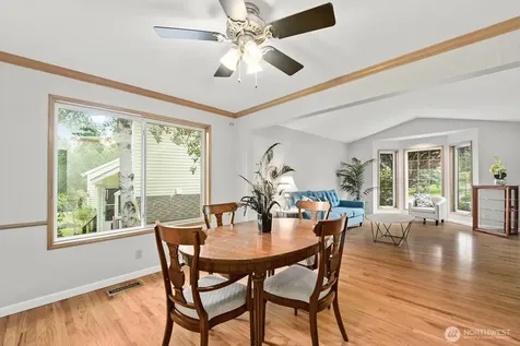 24417 SE 46th Street Sammamish WA 98029