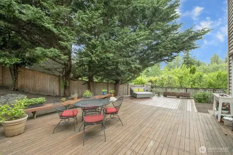 24417 SE 46th Street Sammamish WA 98029