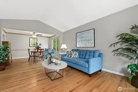 24417 SE 46th Street Sammamish WA 98029