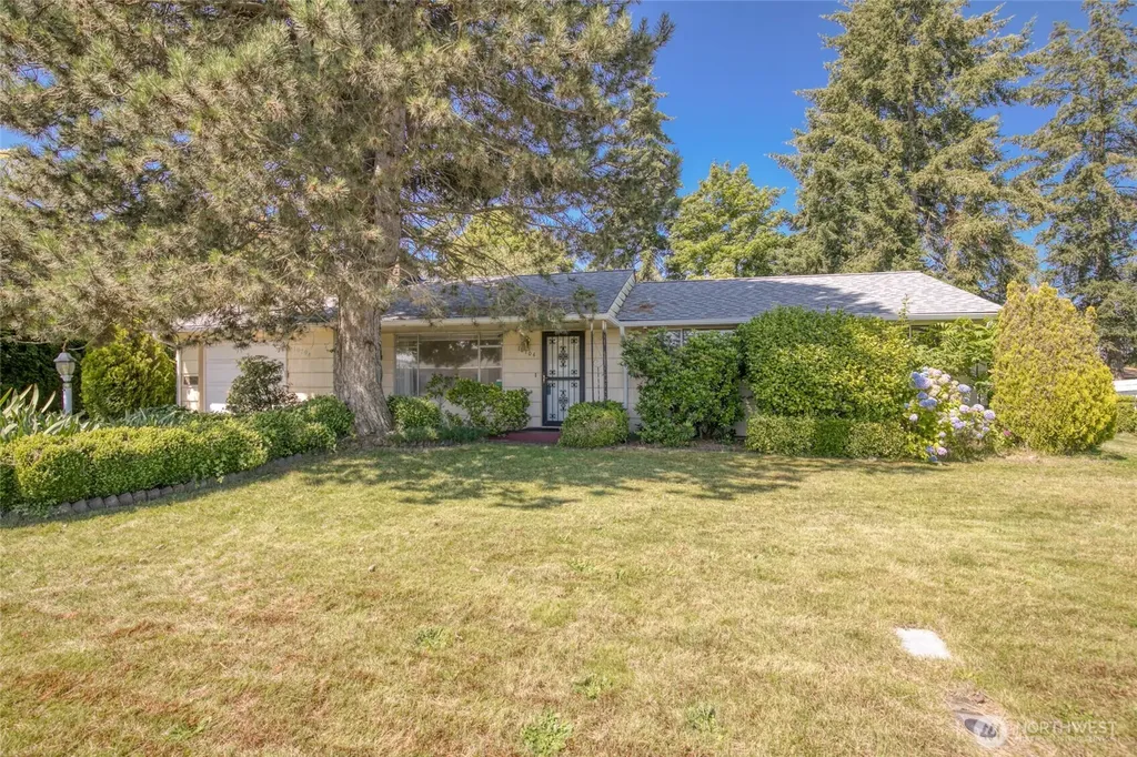 10704 Doten Drive SW Lakewood WA 98499