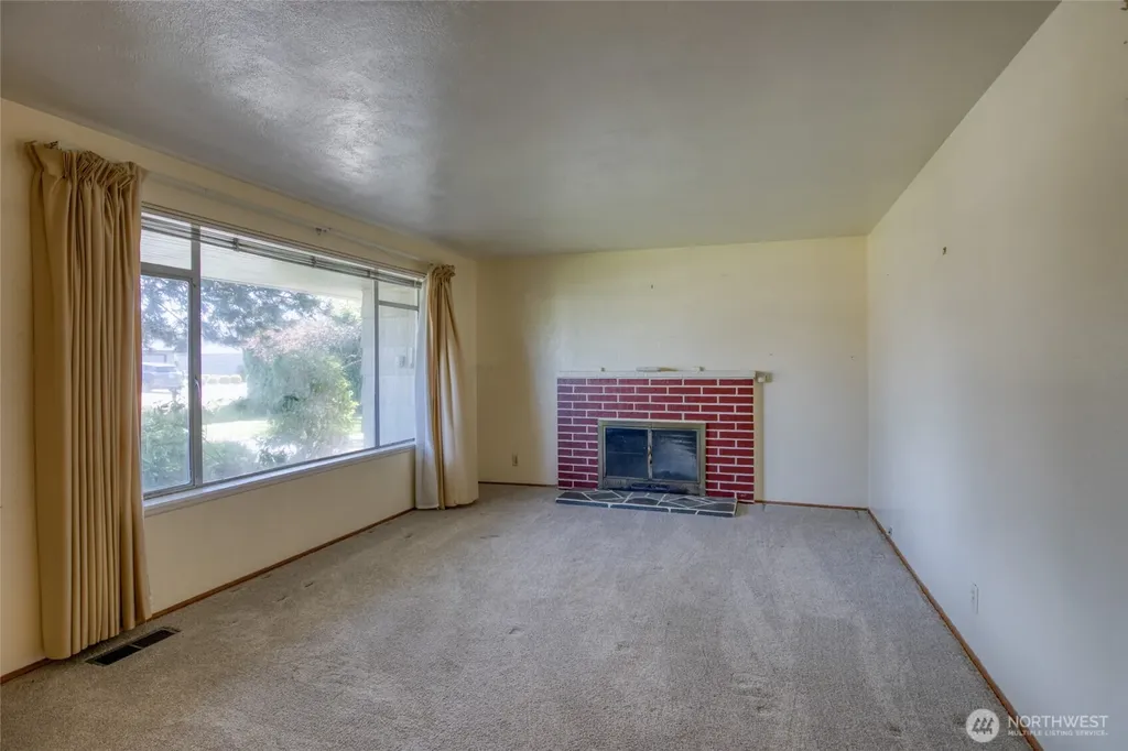 10704 Doten Drive SW Lakewood WA 98499