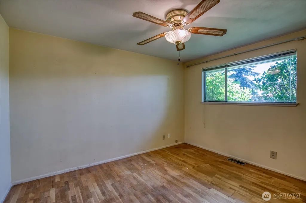 10704 Doten Drive SW Lakewood WA 98499