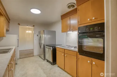 10704 Doten Drive SW Lakewood WA 98499