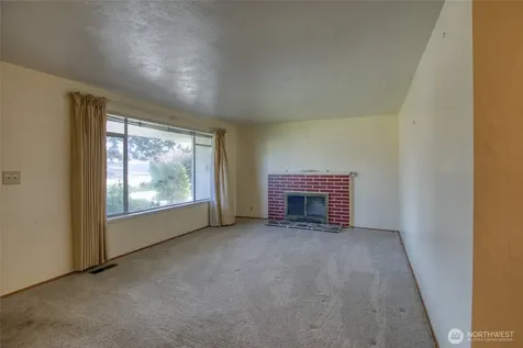 10704 Doten Drive SW Lakewood WA 98499