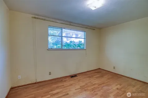 10704 Doten Drive SW Lakewood WA 98499