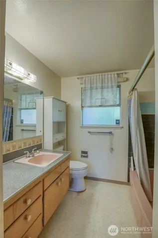 10704 Doten Drive SW Lakewood WA 98499