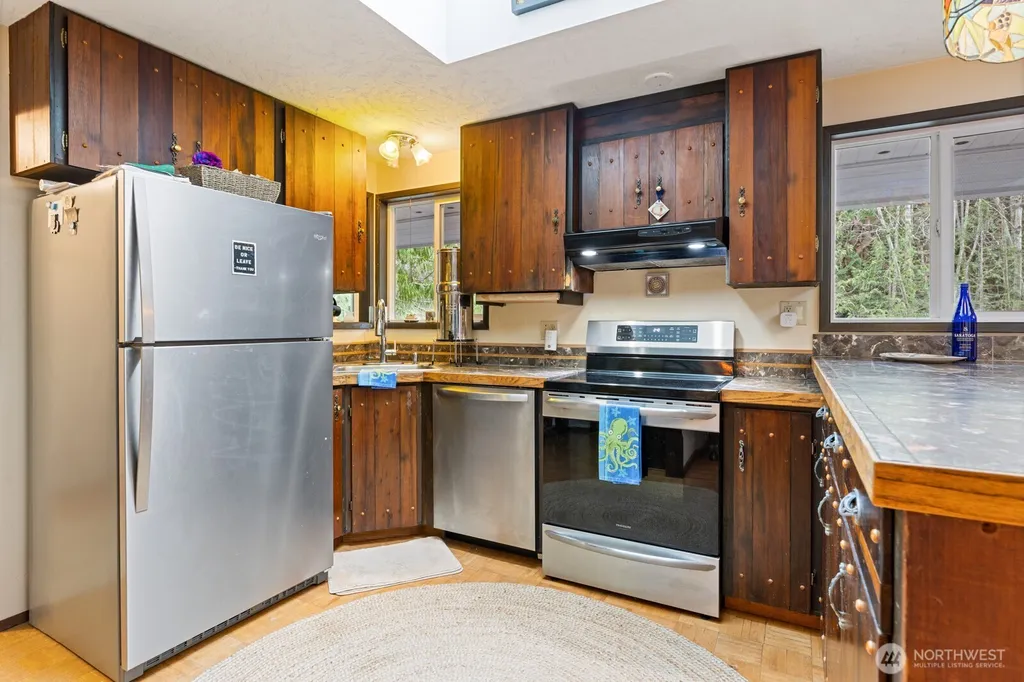 603 Shelter Bay Drive La Conner WA 98257