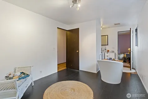 603 Shelter Bay Drive La Conner WA 98257