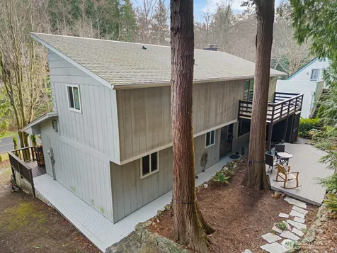 603 Shelter Bay Drive La Conner WA 98257