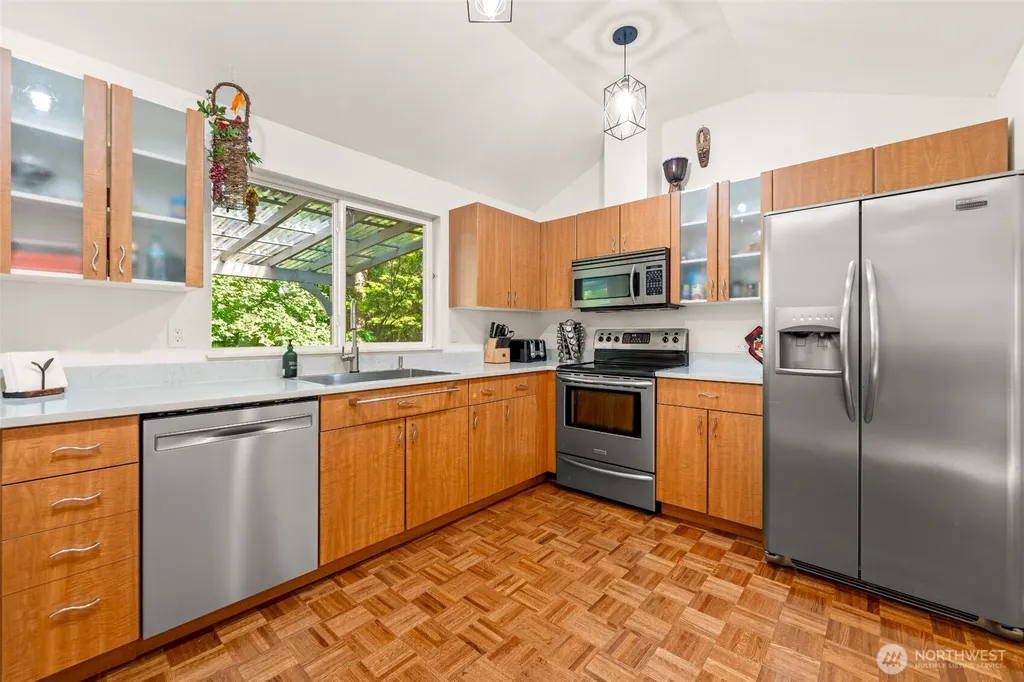 14616 106th Avenue NE Bothell WA 98011