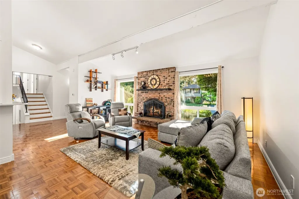 14616 106th Avenue NE Bothell WA 98011
