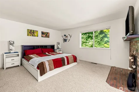 14616 106th Avenue NE Bothell WA 98011