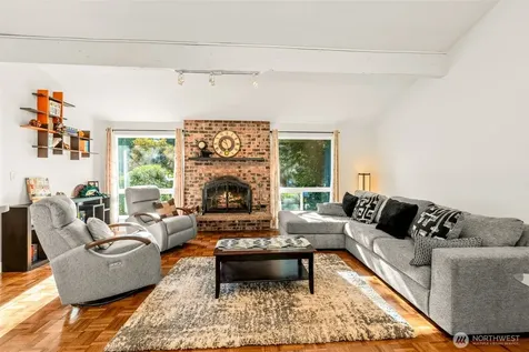14616 106th Avenue NE Bothell WA 98011
