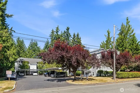 20824 70th Avenue W Lynnwood WA 98036