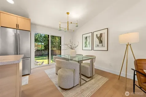 4204 219th Street SW Mountlake Terrace WA 98043