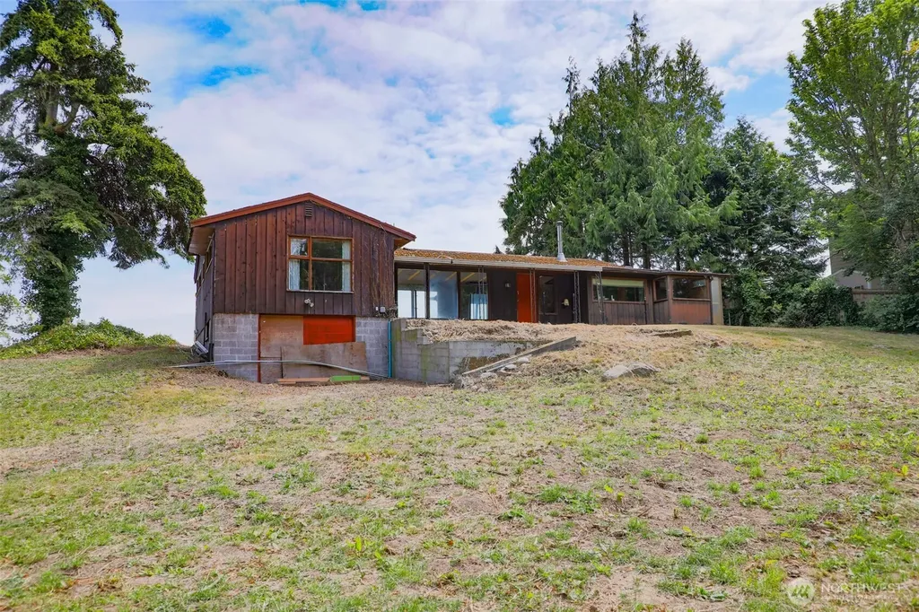 3984 NE Twin Spits Road Hansville WA 98340