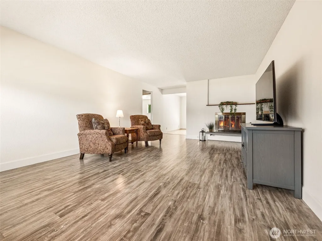 5030 79th Avenue Ct E Fife WA 98424
