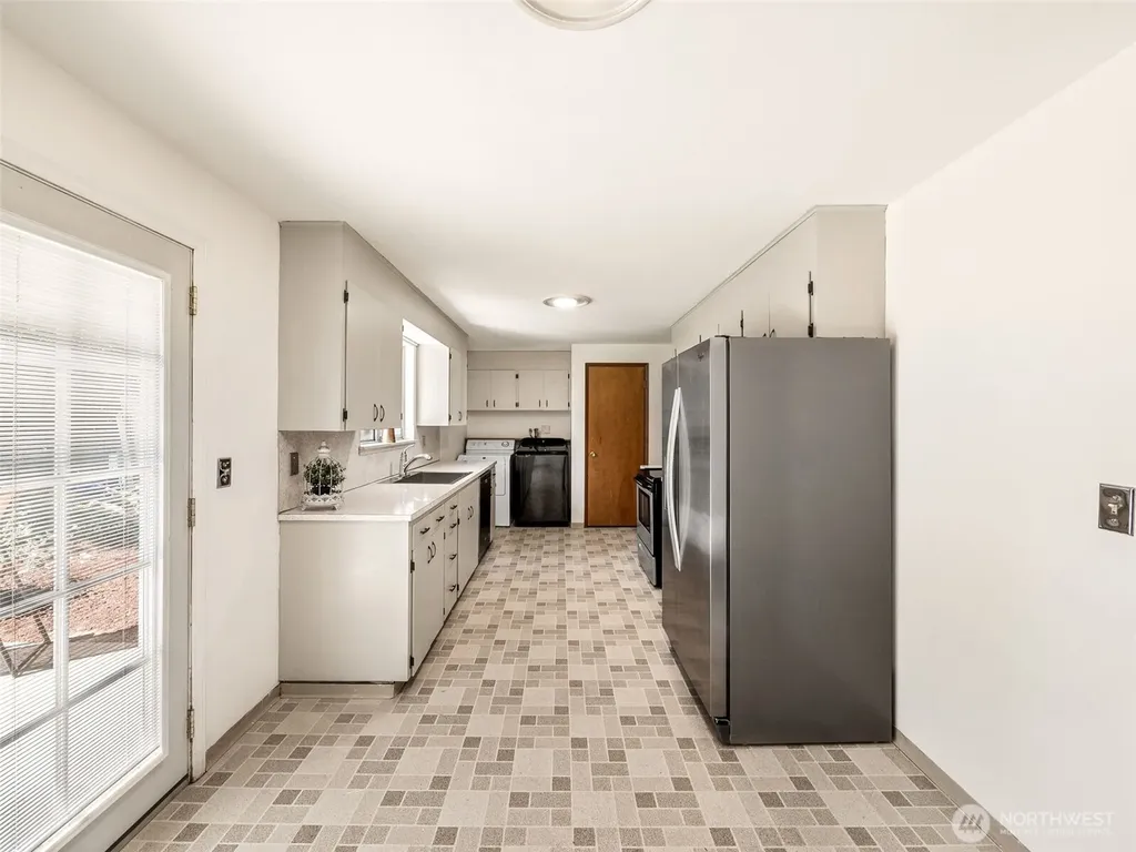 5030 79th Avenue Ct E Fife WA 98424