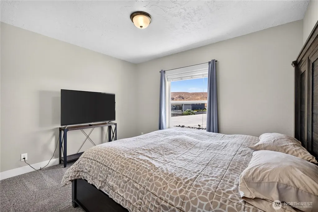 203 Moon River View SW Mattawa WA 99349