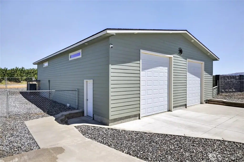 203 Moon River View SW Mattawa WA 99349