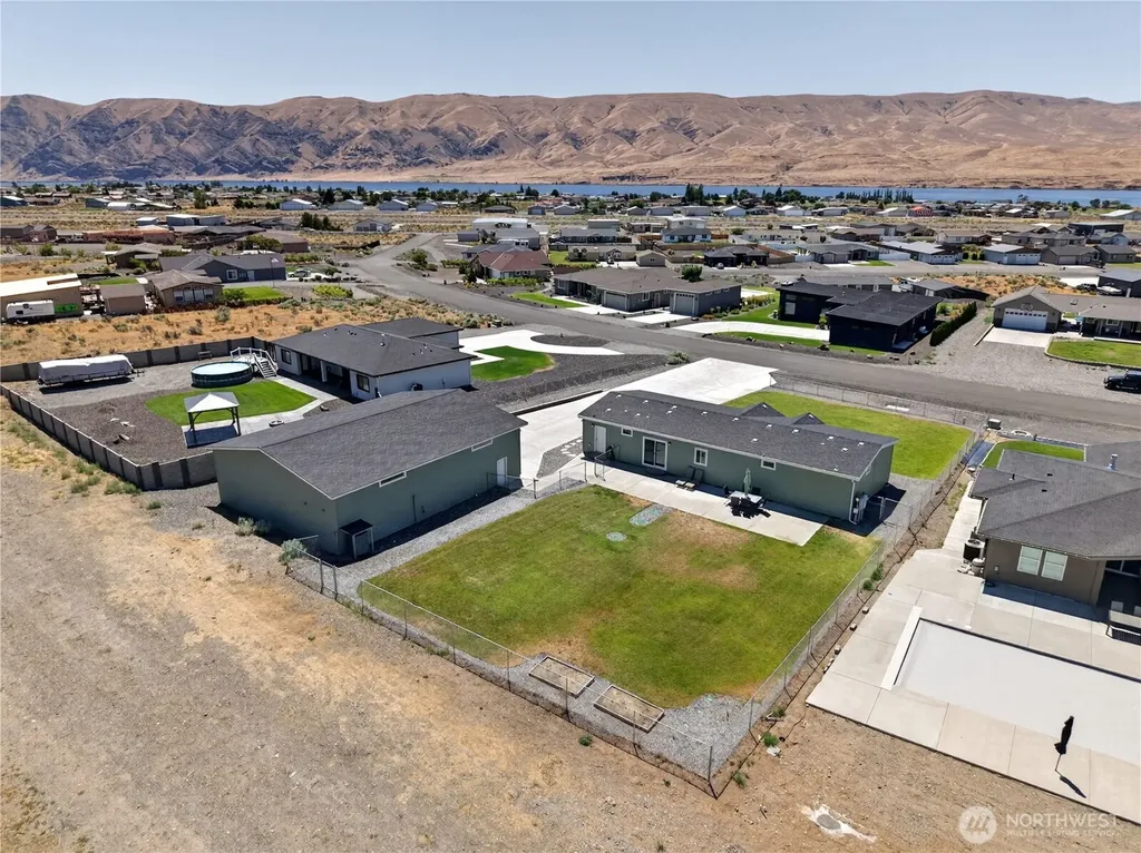 203 Moon River View SW Mattawa WA 99349