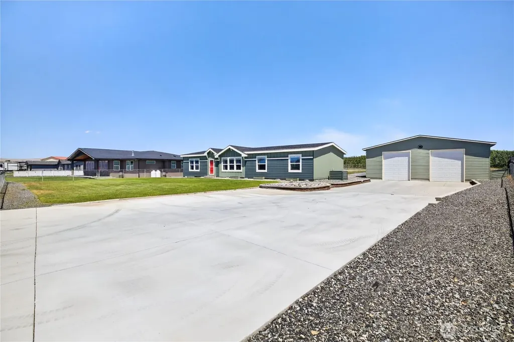 203 Moon River View SW Mattawa WA 99349