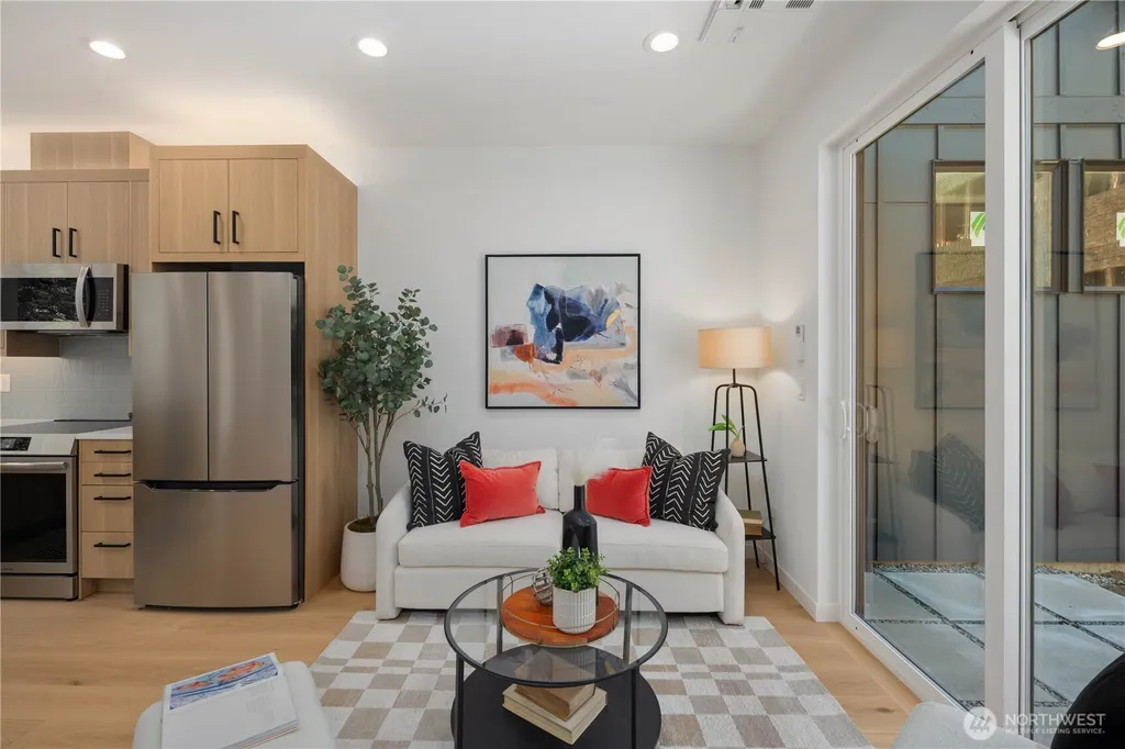 512 N 92nd Street Seattle WA 98103