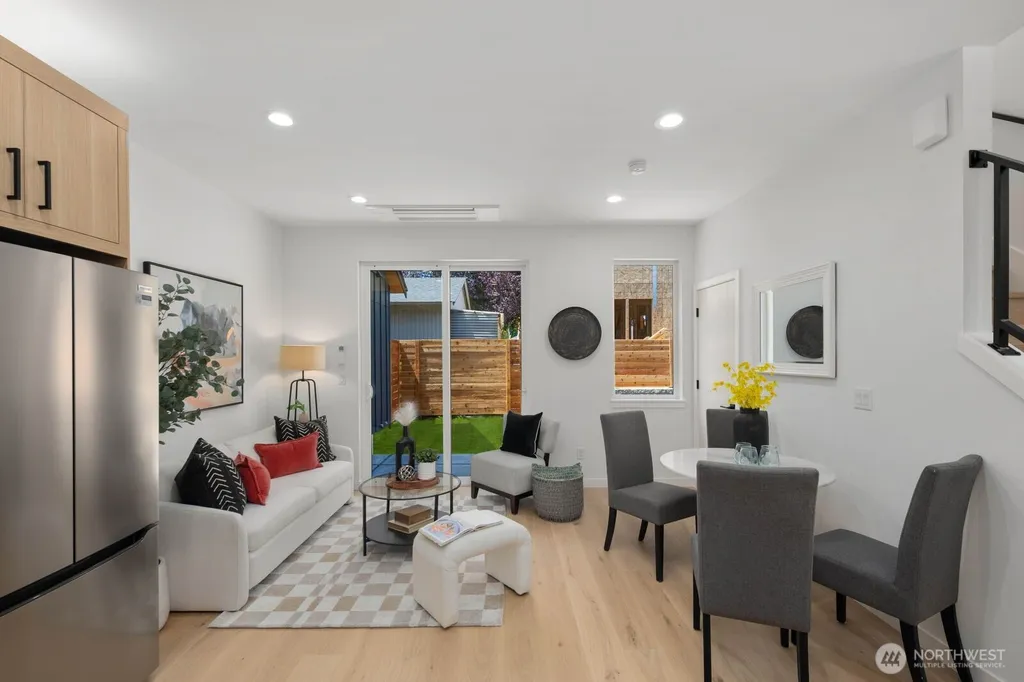 512 N 92nd Street Seattle WA 98103