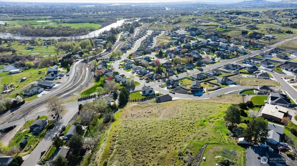 3820 Bing Street West Richland WA 99353