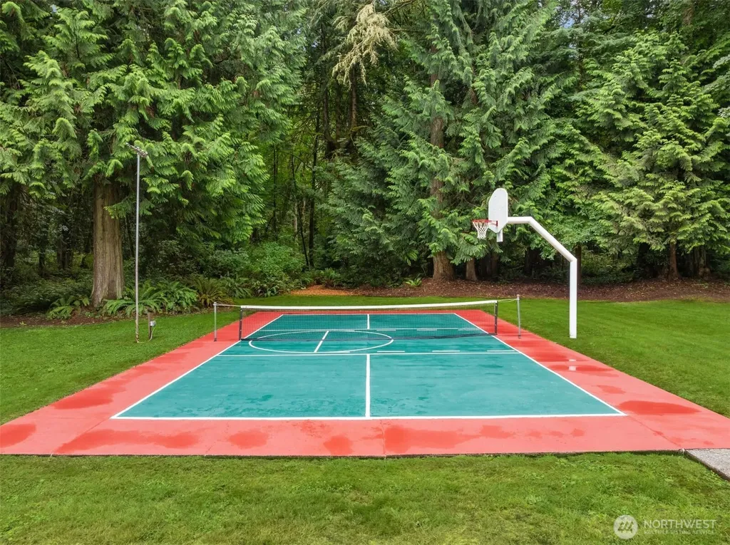 9067 Hidden Cove Road NE Bainbridge Island WA 98110