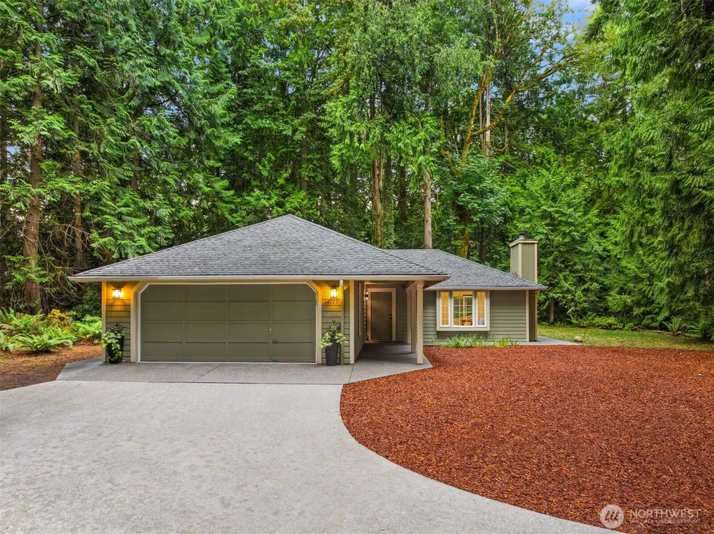 9067 Hidden Cove Road NE Bainbridge Island WA 98110