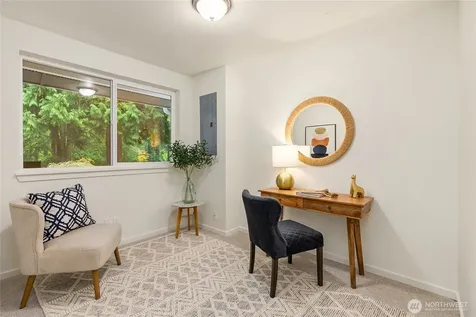9067 Hidden Cove Road NE Bainbridge Island WA 98110