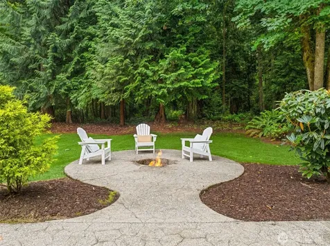 9067 Hidden Cove Road NE Bainbridge Island WA 98110