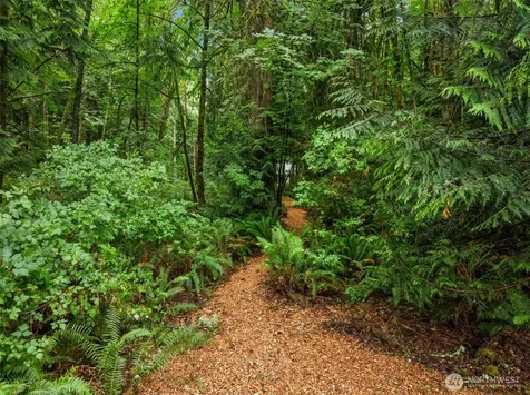 9067 Hidden Cove Road NE Bainbridge Island WA 98110