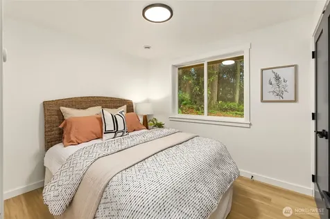 9067 Hidden Cove Road NE Bainbridge Island WA 98110