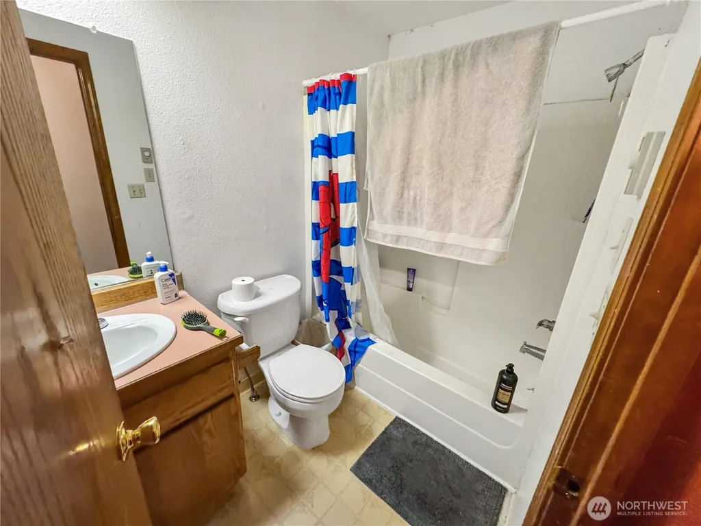 11912 SE 7th Street Vancouver WA 98683