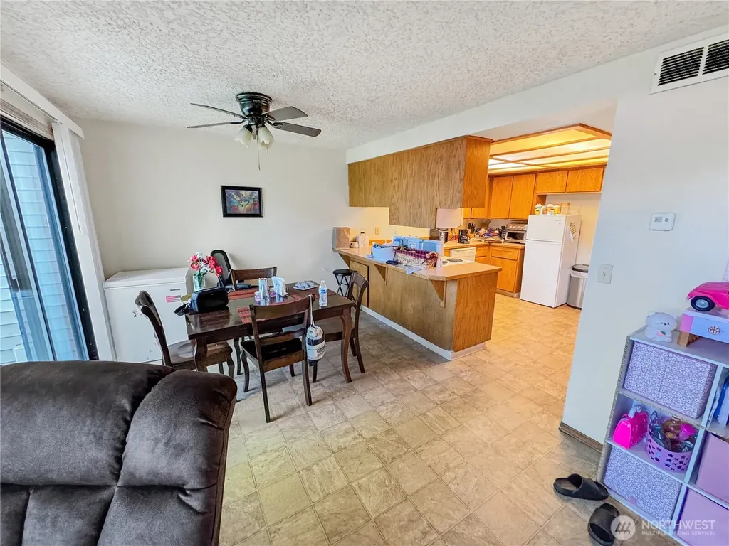 11912 SE 7th Street Vancouver WA 98683